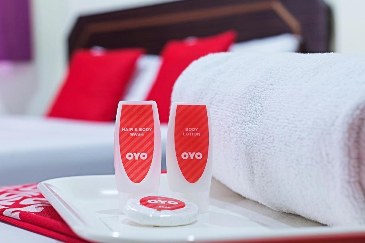 Oyo 422 Hotel Reno Kuala Lumpur Exterior photo