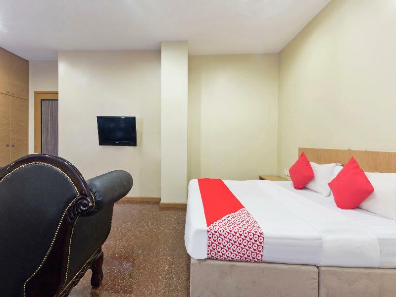 Oyo 422 Hotel Reno Kuala Lumpur Exterior photo